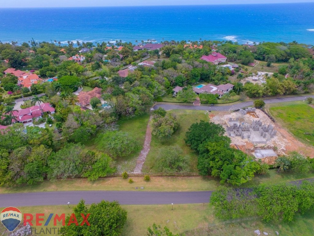 Land Available in Sosua