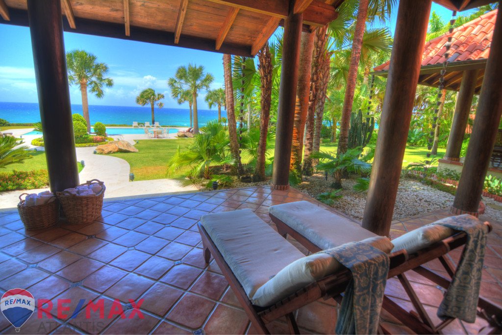 Exklusive Villa am Meer in der Karibik