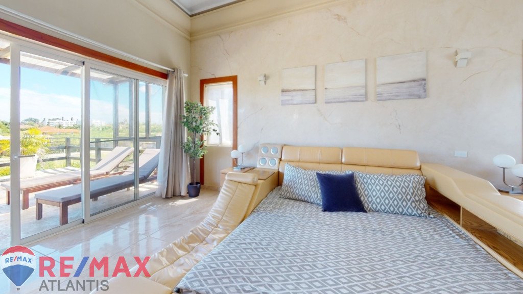 Villa Smart en Perla Marina