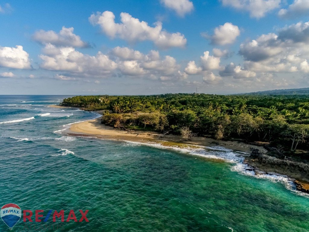 Premium Beachfront lot in Cabarete