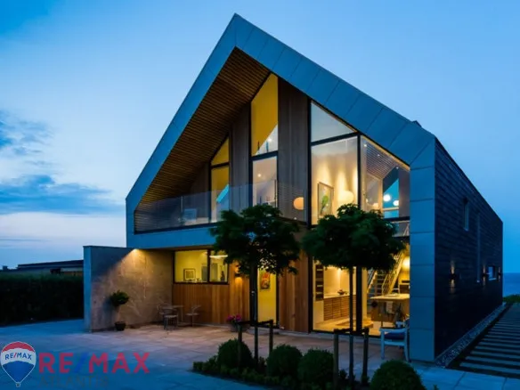 Villa Dela in Perla Marina