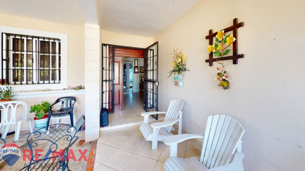 Beautiful house in excellent area of Sosua