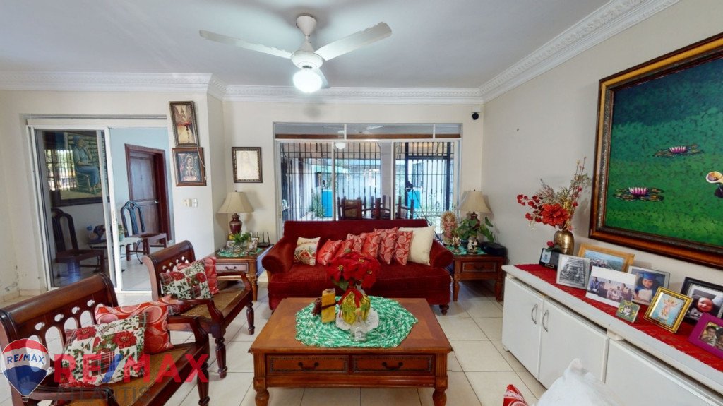 Beautiful house in excellent area of Sosua