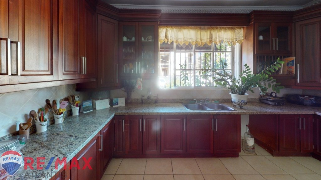 Beautiful house in excellent area of Sosua