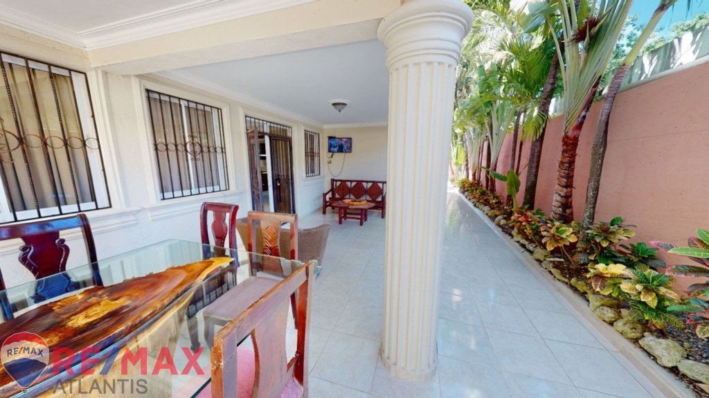 Luxury 5BR Villa in Sosua
