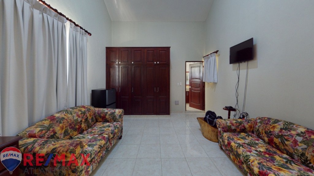 Luxury 5BR Villa in Sosua