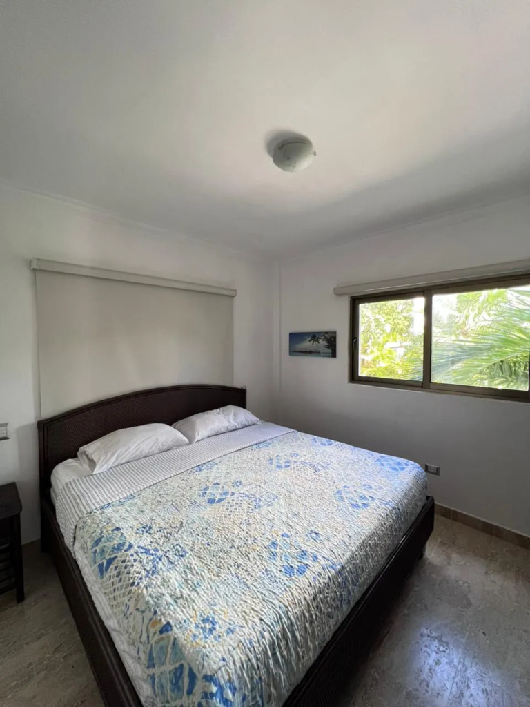 Apartment 2 bd NEAR THE BEACH