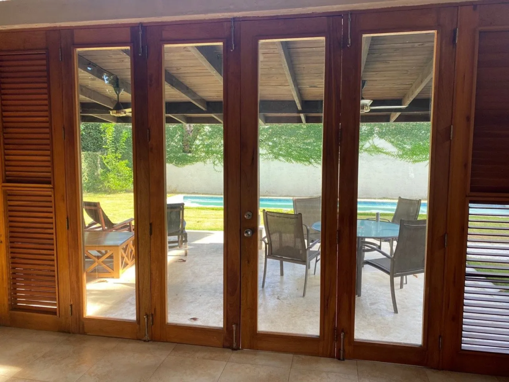 3HB – CASA CON PISCINA EN CABARETE