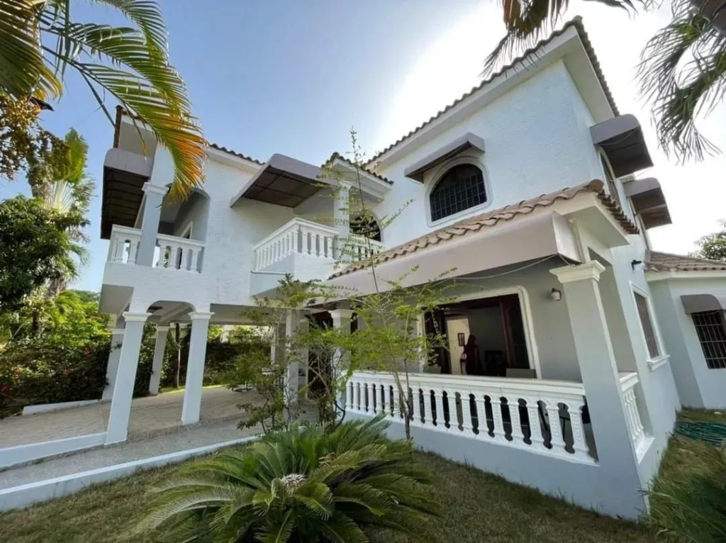 HERMOSA CASA EN PUERTO PLATA