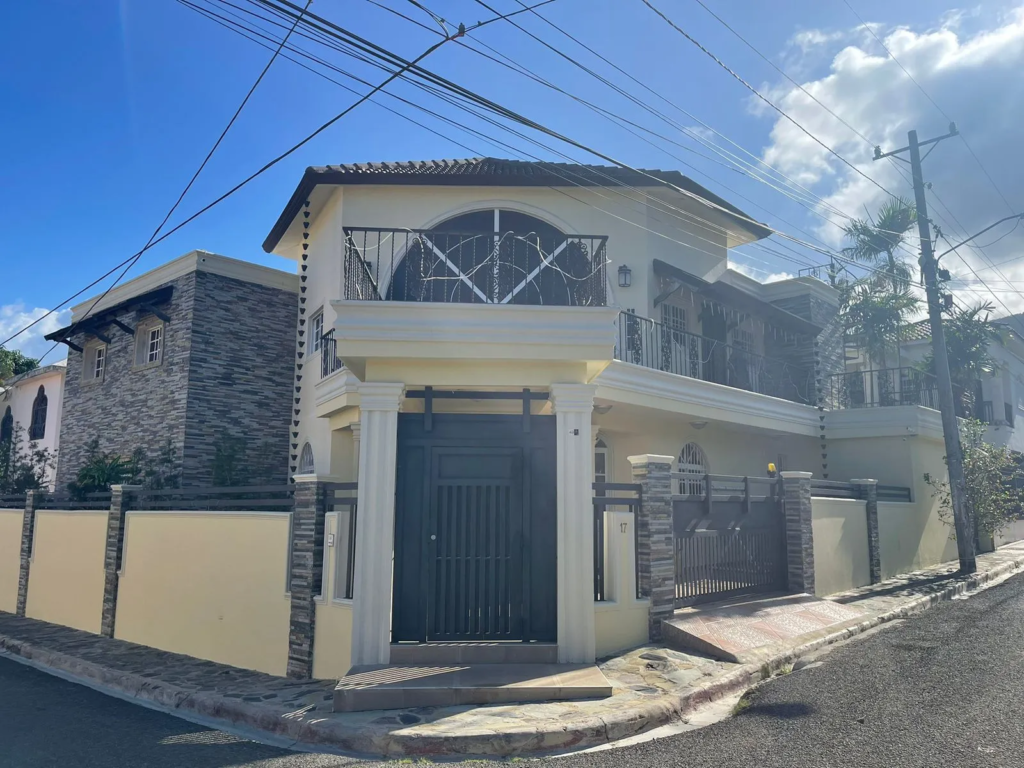 WONDERFUL HOUSE IN PUERTO PLATA