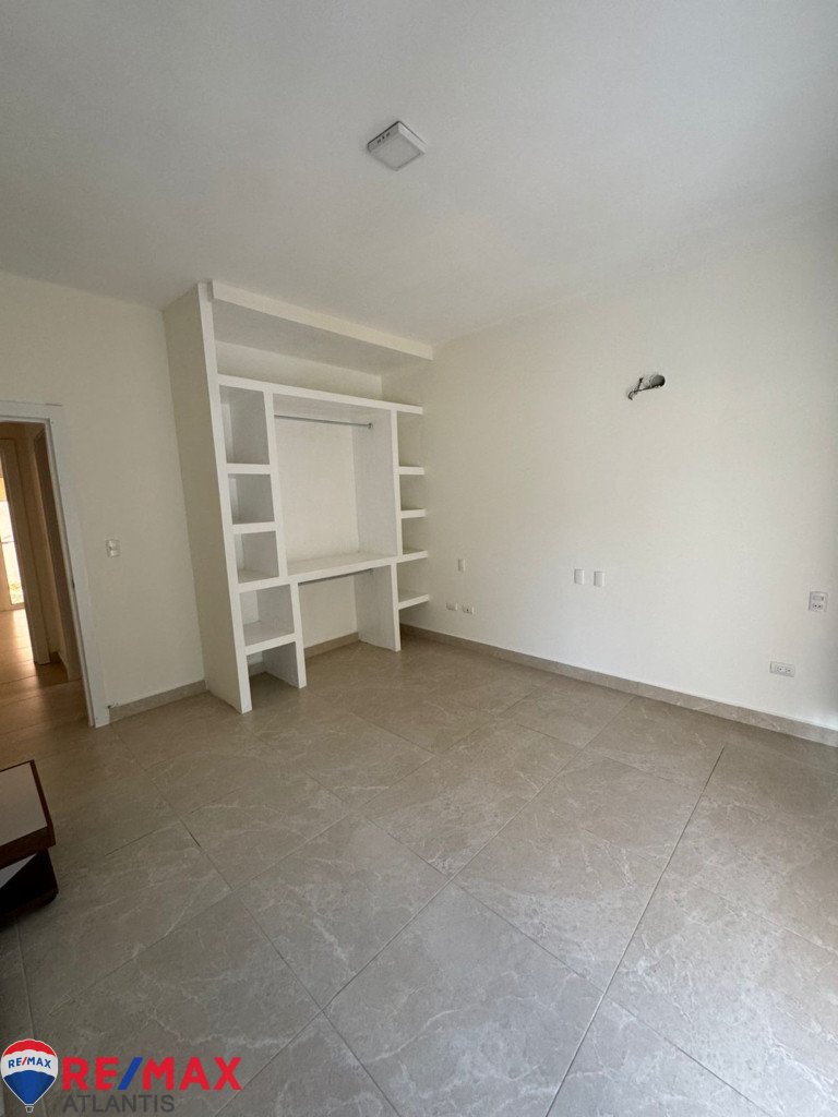WOHNUNG – 2 HB SUPER PREIS