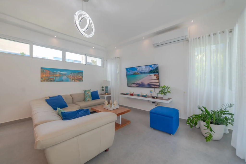 HERMOSA CASA – 3 HB – SOSÚA