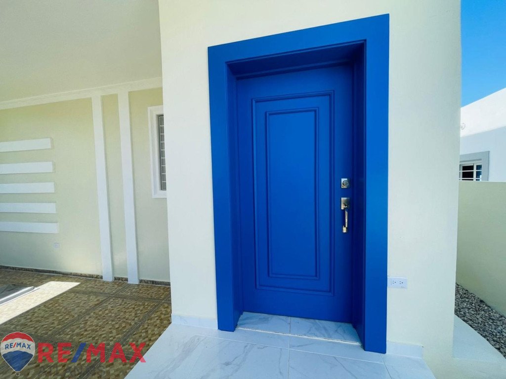 HERMOSA CASA EN RESIDENCIAL- PUERTO PLATA