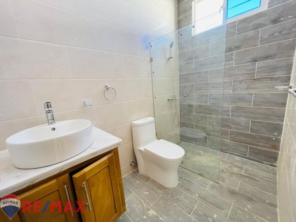 HERMOSA CASA EN RESIDENCIAL- PUERTO PLATA
