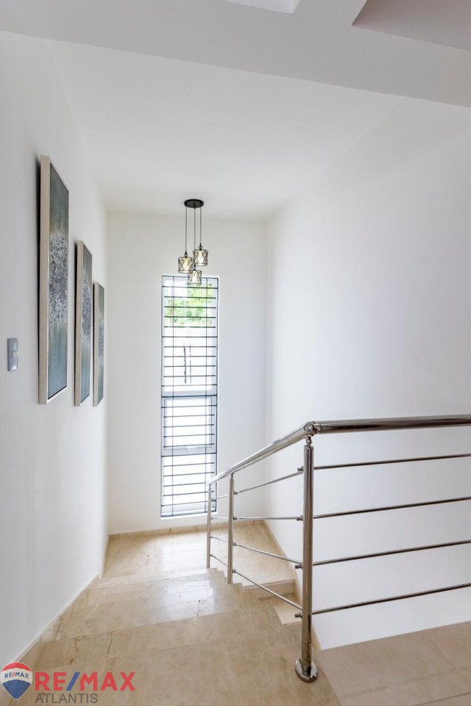 Minimalistisches Haus zu verkaufen – Puerto Plata