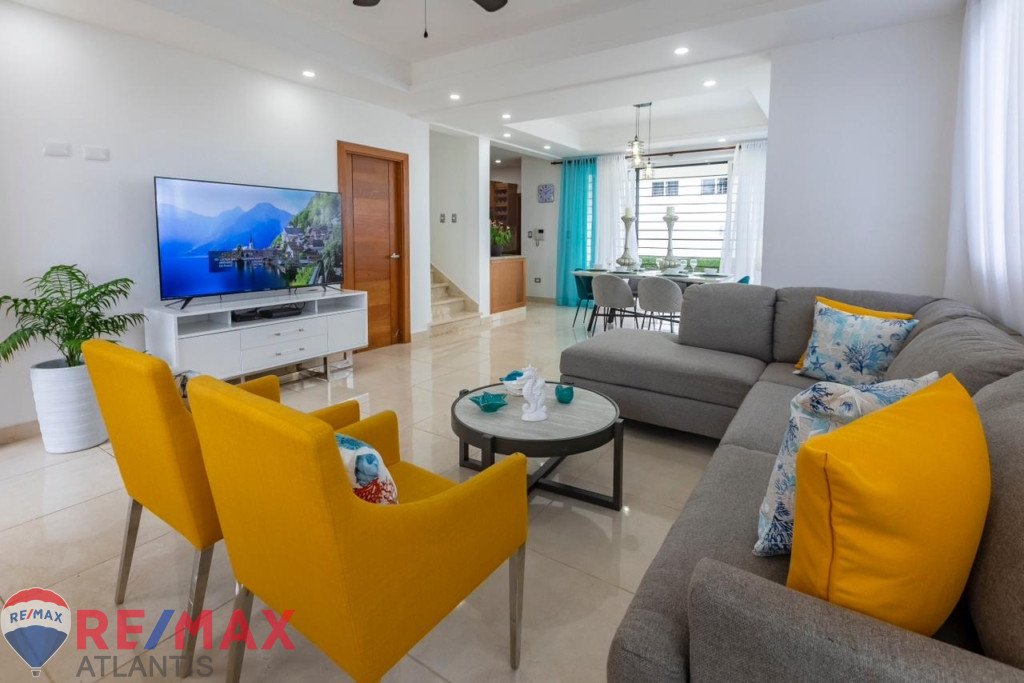 Minimalistisches Haus zu verkaufen – Puerto Plata