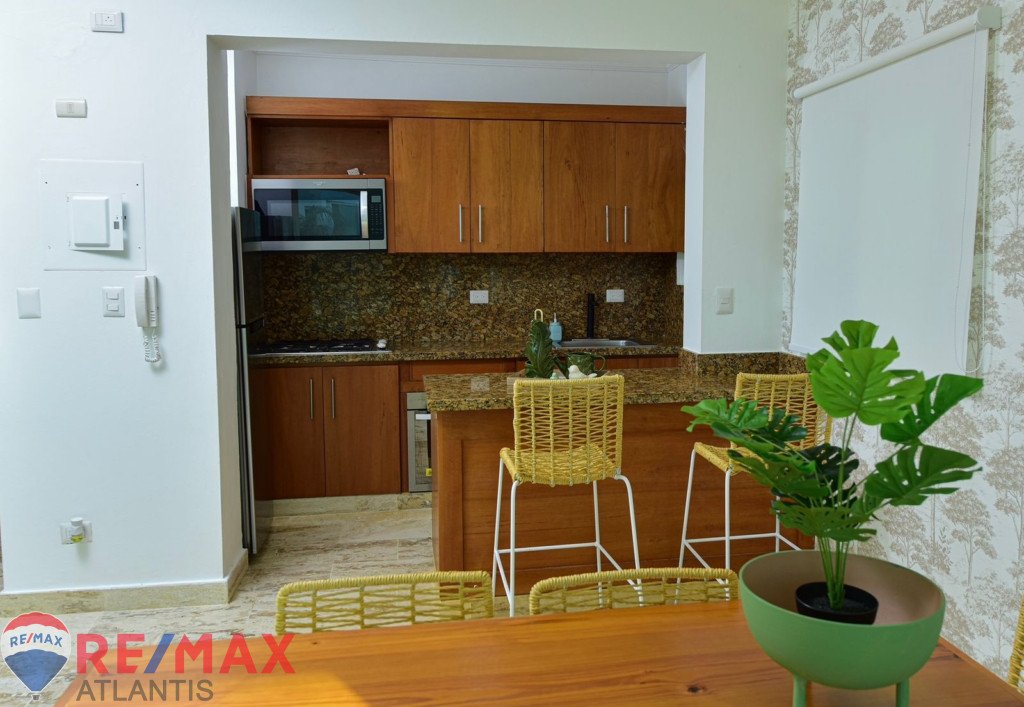 ELEGANT FLAT
