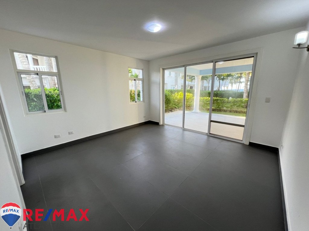CHARMING BEACHFRONT APARTMENT IN SOSUA