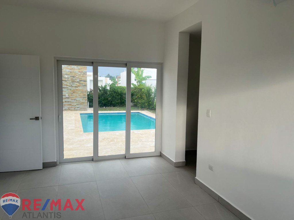 Stunning 3BR Villa In Gated Community – Sosua