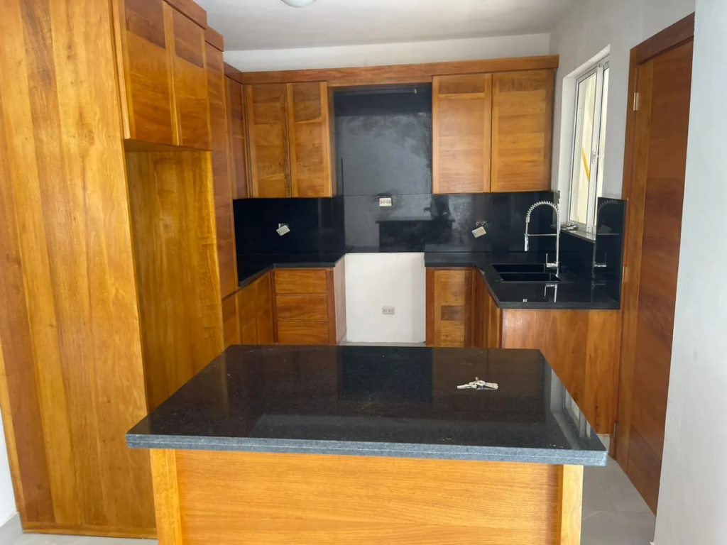 ELEGANTE CASA SITUADO EN SANTIAGO