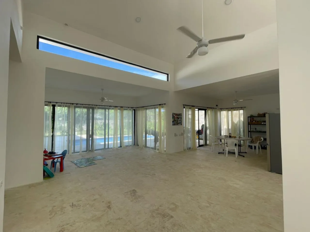 OPPORTUNITY – VILLA IN SOSUA