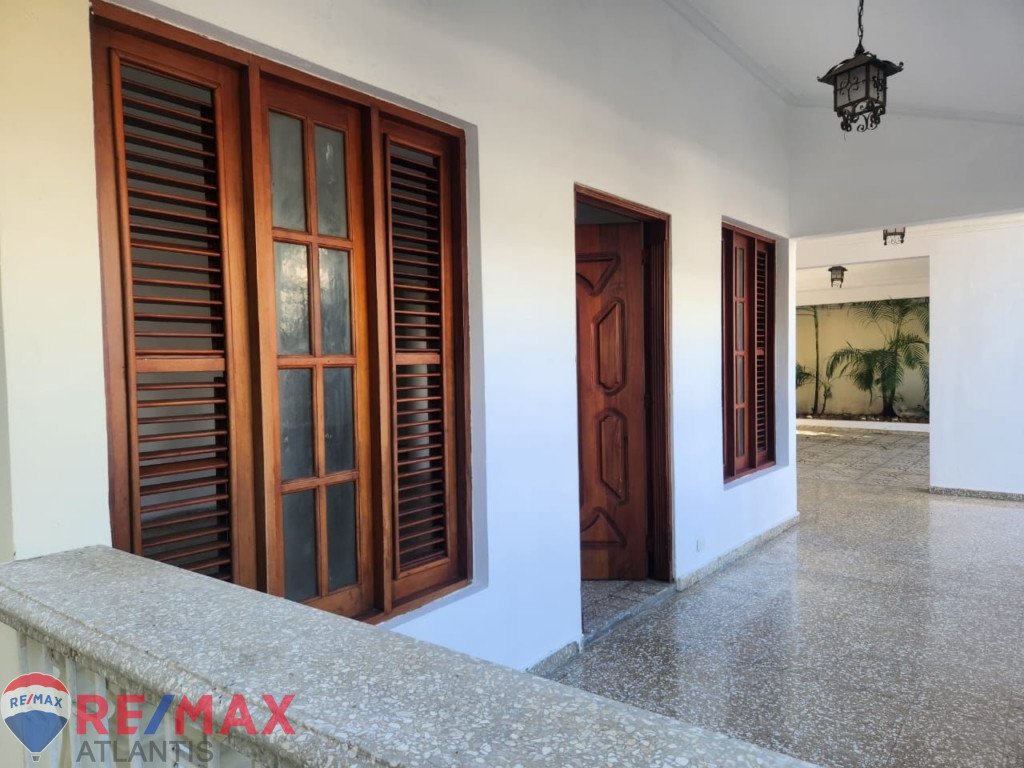 GREAT HOUSE IN SANTIAGO