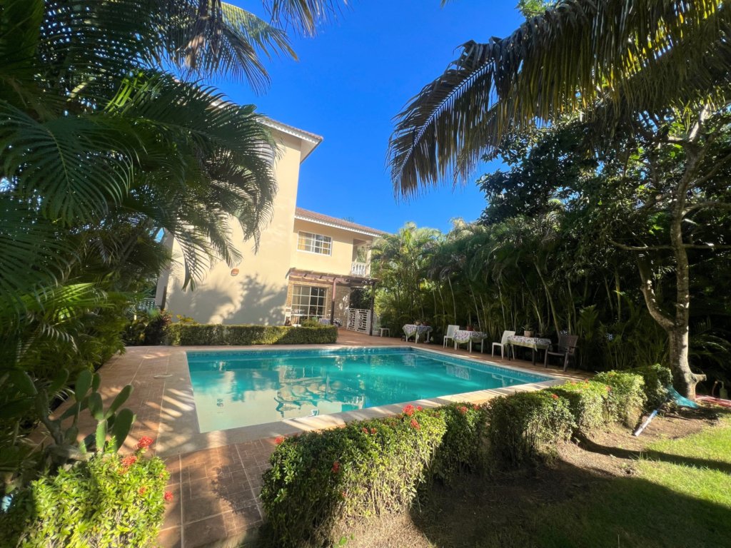 Beeindruckende 4-Schlafzimmer-Villa in Sosua