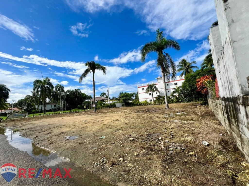Exclusive 1400-square-meter land parcel strategically situated in Cabarete
