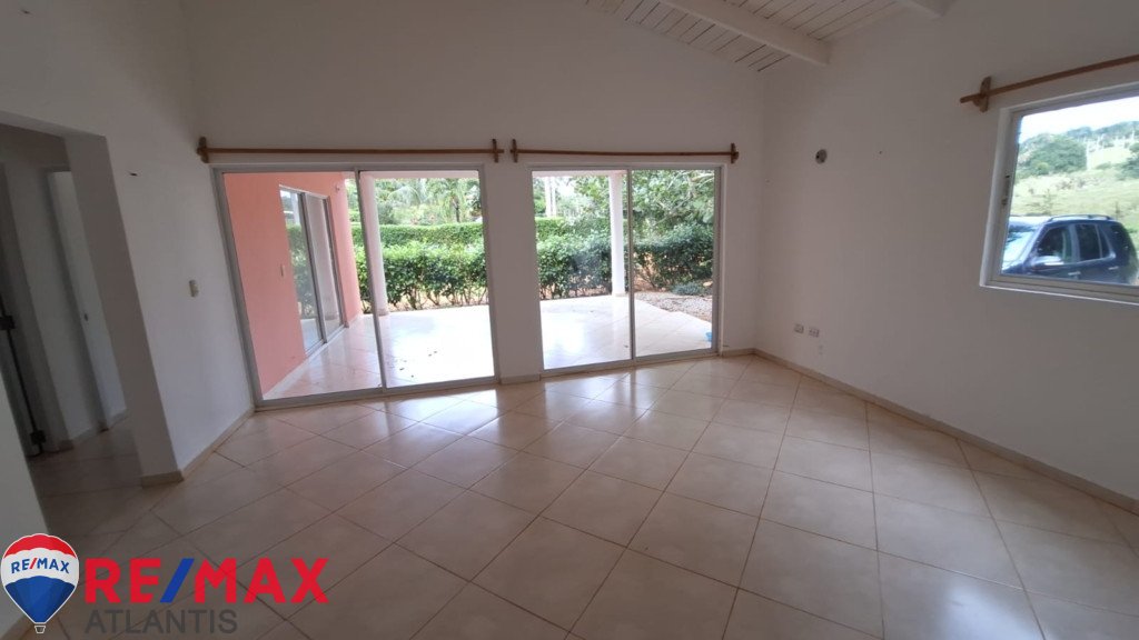 Oasis de Lujo: Villa Exclusiva en Condominio Privado de Río San Juan