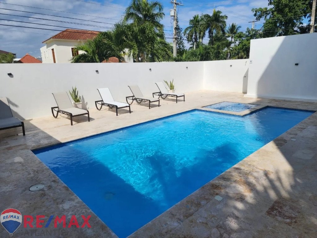 Exceptional Investment: Luxury Apartment in Sosúa