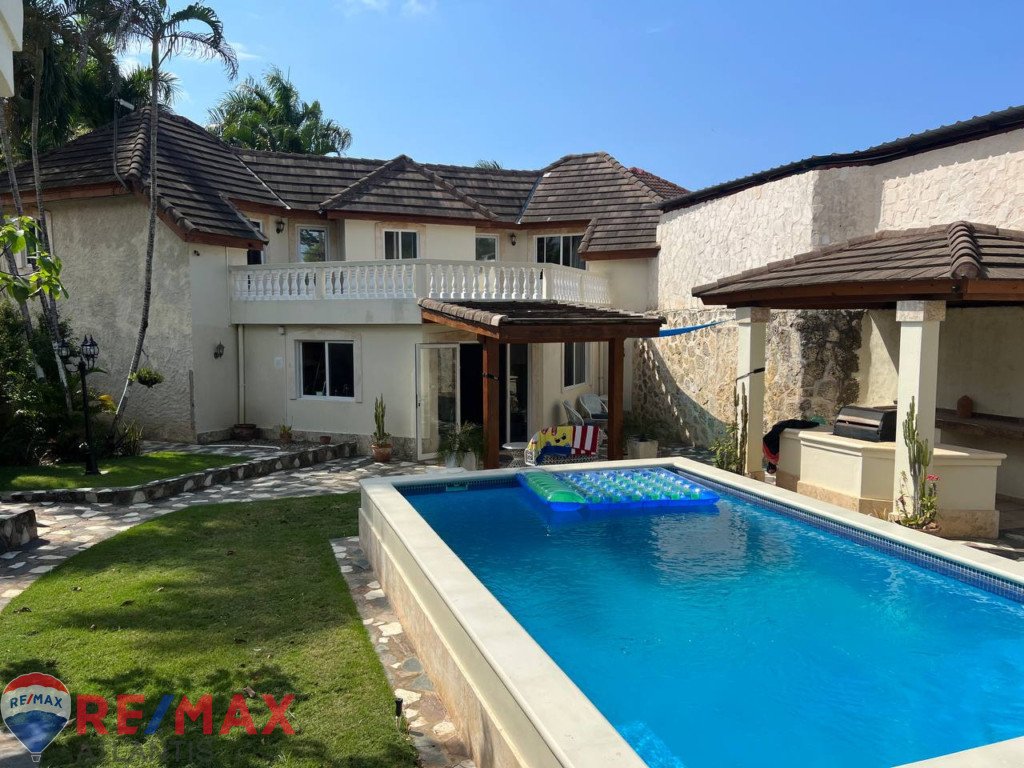 Spacious Villa in Sosua
