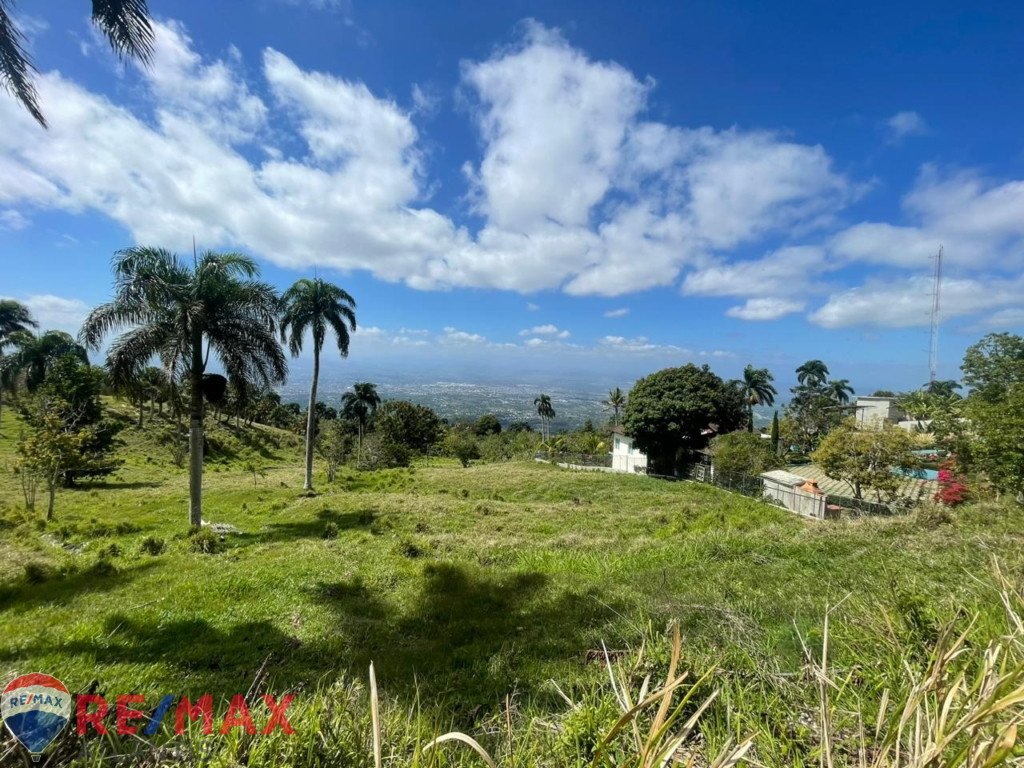 Unparalleled Views! Elevated Land in Santiago