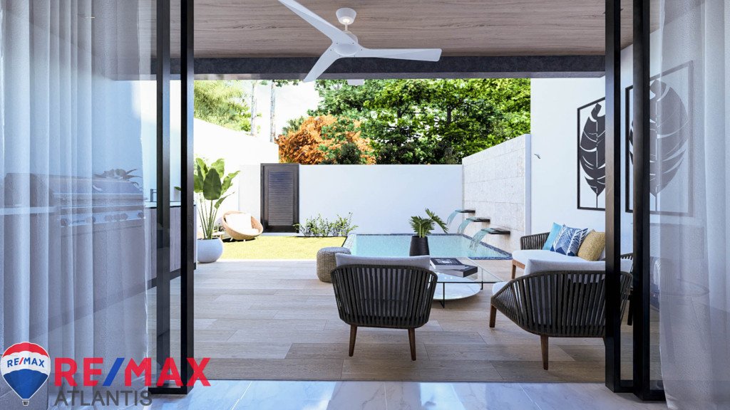 Elegance and Comfort in Villa a Few Steps from the Beach