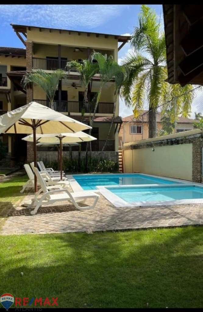 Beautiful apartment in front of the sea