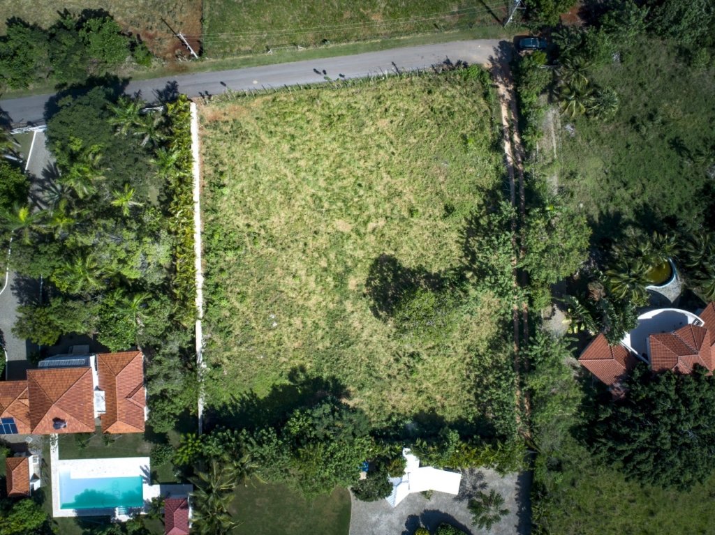 Residential Lot in Lomas Mironas