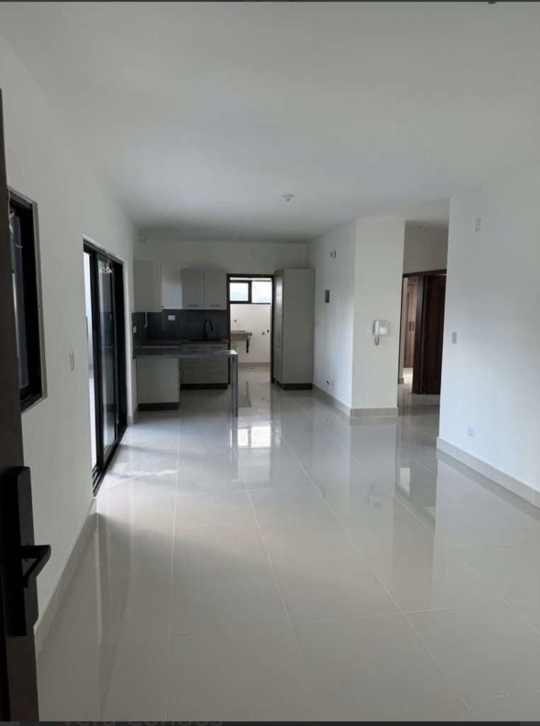 Moderno y Espacioso Apartamento Amueblado de 3 Habitaciones en Gurabo, Santiago – Perfecto para un Estilo de Vida Contemporáneo