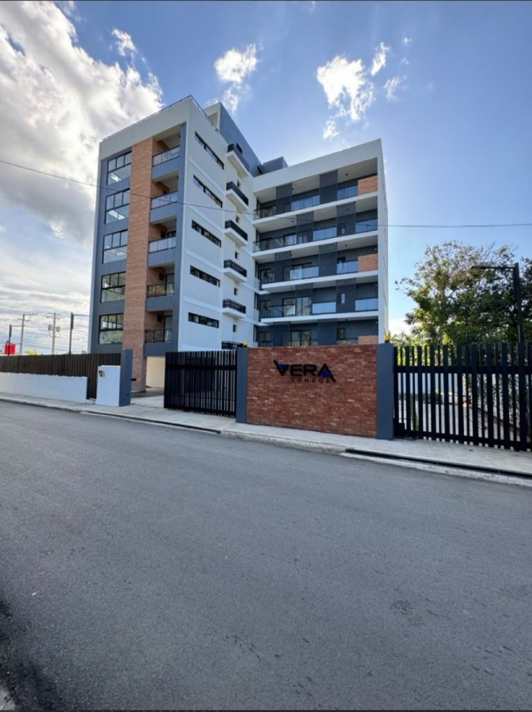 Moderno y Espacioso Apartamento Amueblado de 3 Habitaciones en Gurabo, Santiago – Perfecto para un Estilo de Vida Contemporáneo