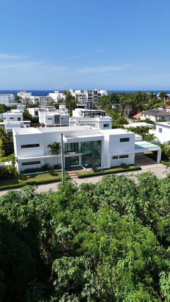 Luxury Villa for Sale in Sosúa Ocean Village – Fully Equipped with Smart Features