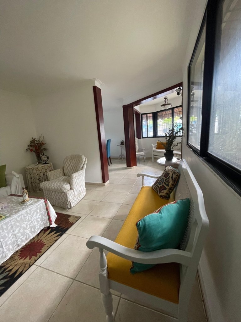 Cómodo Apartamento de 3 Habitaciones y 2 Baños en Santiago de los Caballeros