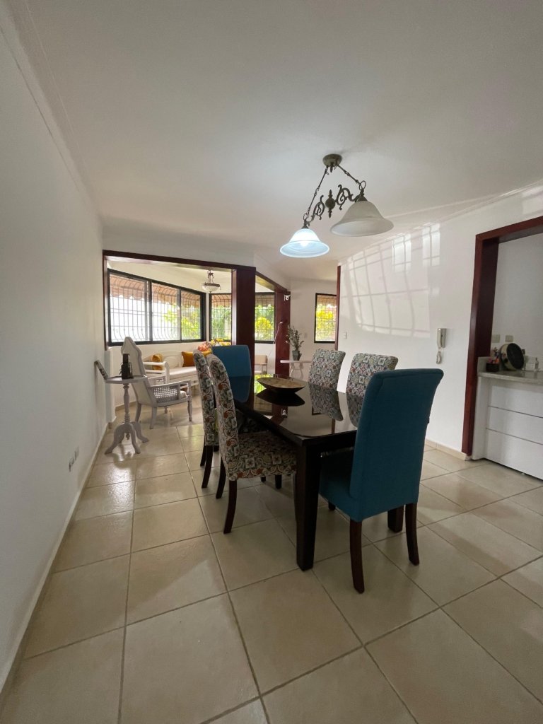 Cómodo Apartamento de 3 Habitaciones y 2 Baños en Santiago de los Caballeros