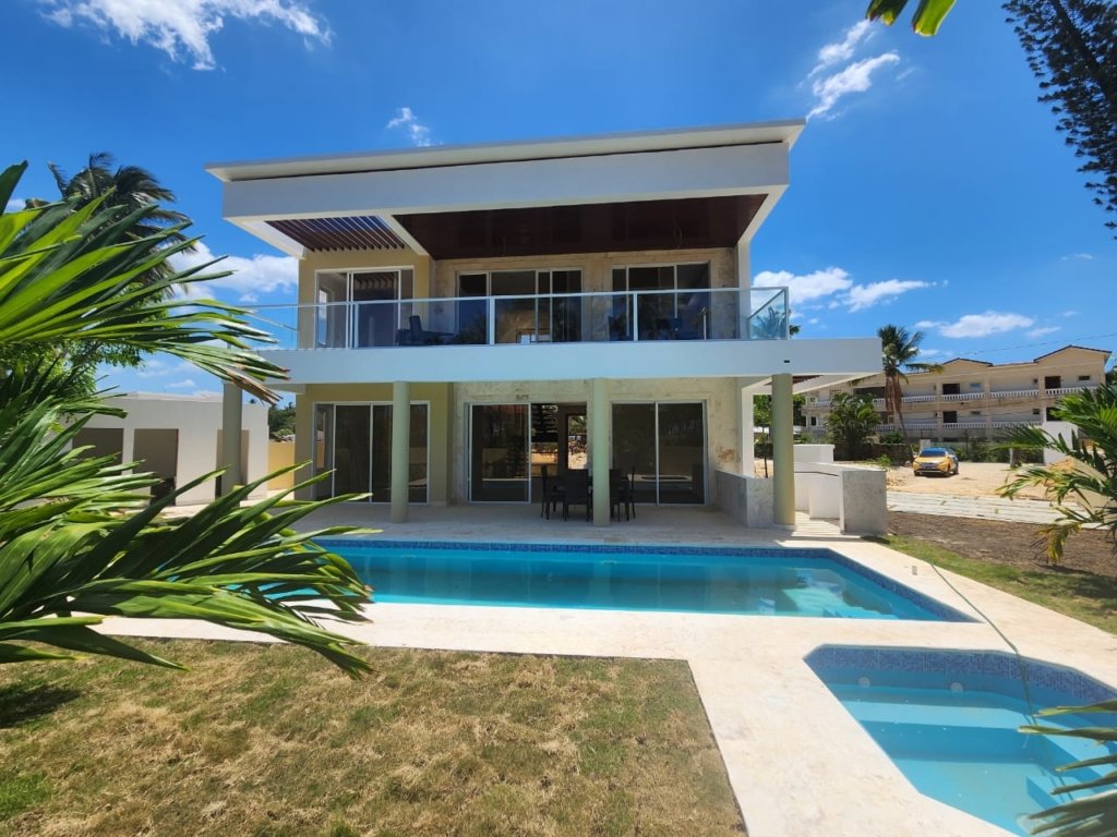 Luxury Ocean View Villa in Cabarete